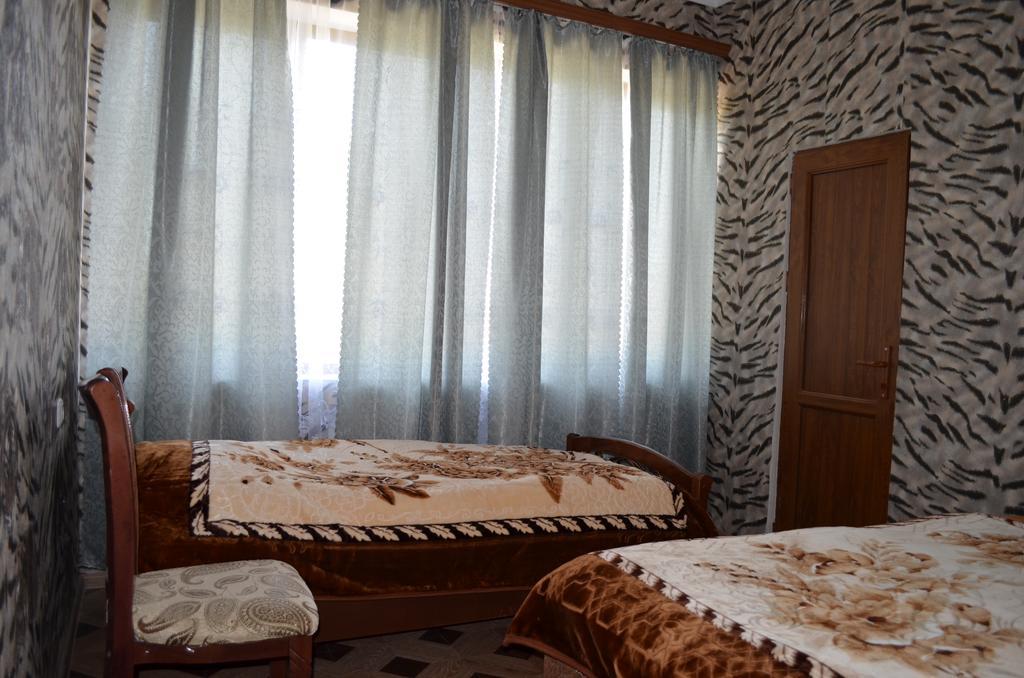 Saro B&B And Safari Tours Tatev Exterior foto